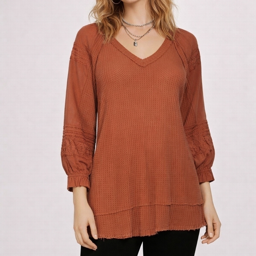 SOFT SURROUNDINGS Blush Waffle V-neck Raw Hem Embroidered Poet Tunic